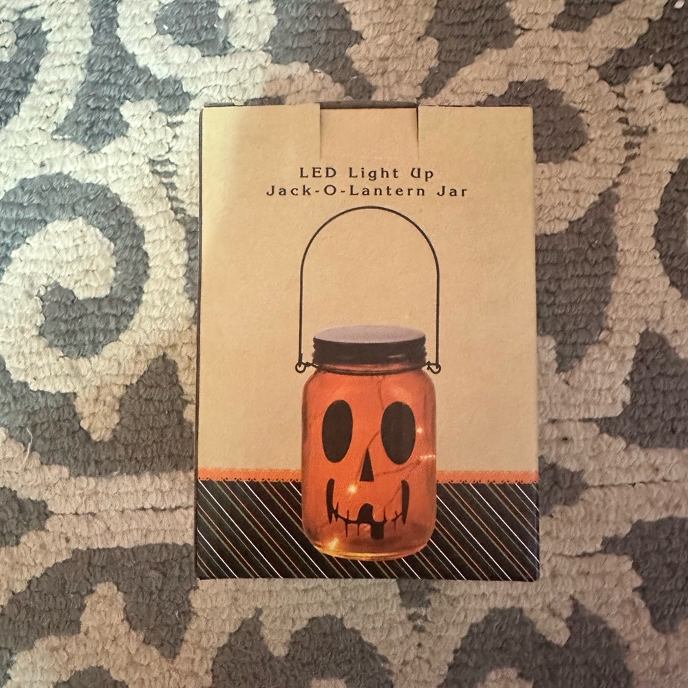 Cracker Barrel Orange LED Jack-O-Lantern Jar